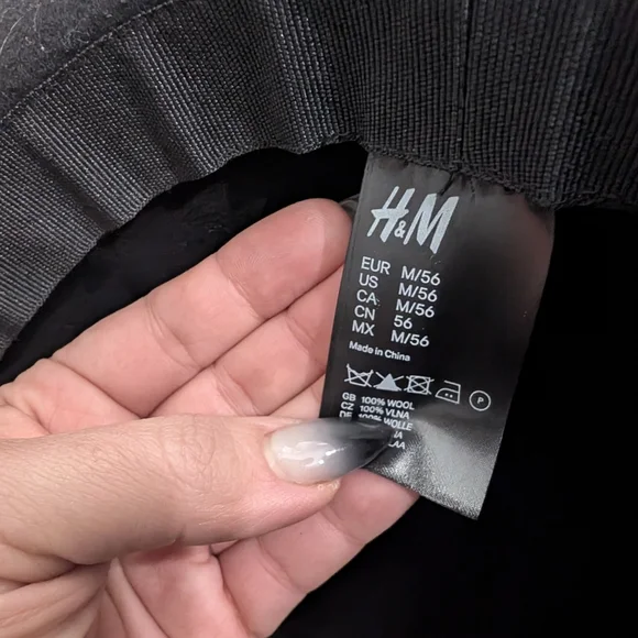 H&M Black Floppy Wool Hat Size Medium Goth Boho Hippie 90s Grunge Alt - Picture 3 of 4